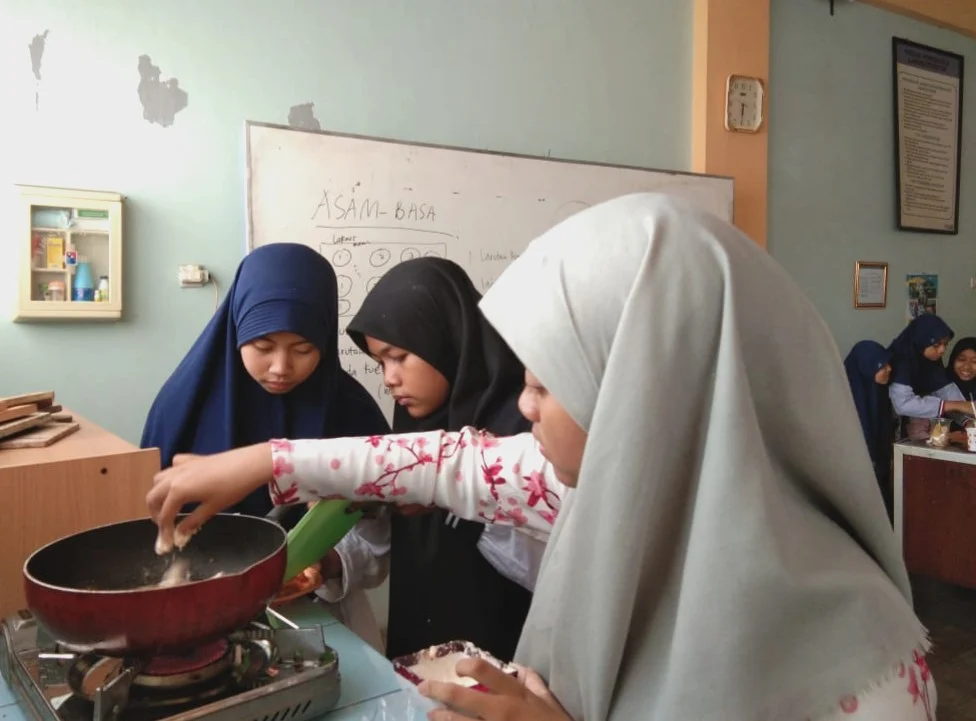 Saat Siswa Spemutu Memasak Berbahan Serealia