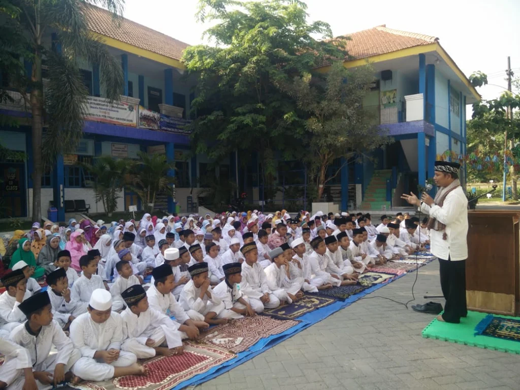 329 Siswa SD Muwr1 Ikuti Shalat Istisqa, Minta Diturunkan Hujan