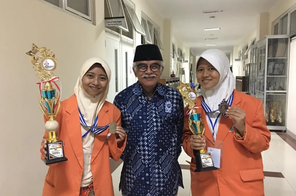 Dua Karya Tulis Ilmiah Siswa Smamita Raih Medali, Ini Inovasinya