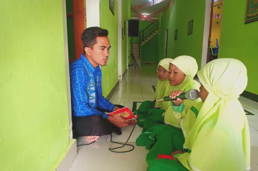 Ini Alasan Mengapa Murajaah di SD Mutu Bawean Digelar sebelum Bel Berbunyi