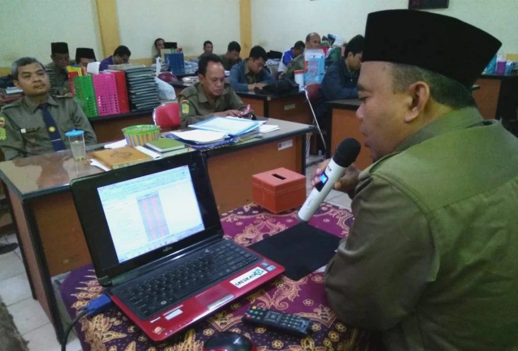 Begini Memaknai ‘Hunna Libaasun-lakum …’ dalam Konteks Sekolah