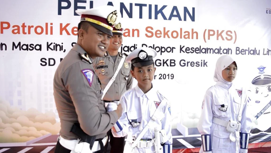 Dilantik Satlantas Polres Gresik, PKS SD Mugeb Siap Jadi Pelopor Keselamatan Berlalu-Lintas