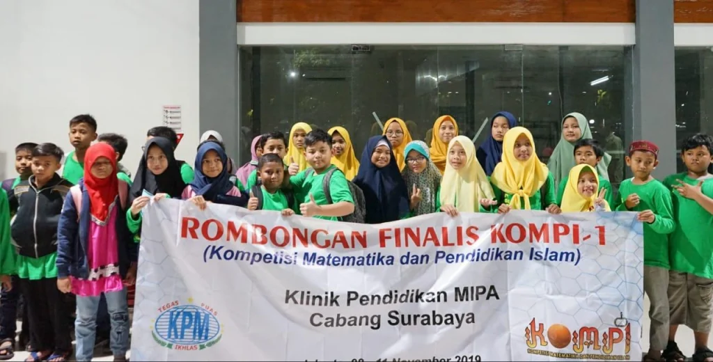 Dua Siswa SDMM Ikuti Final Kompi, Kompetisi Perpaduan Matematika dan Pendidikan Agama