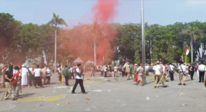 Peringatan Hari Pahlawan Pemkab Gresik: Bupati Jadi Bung Tomo dalam Drama Kolosal yang Disutradari Guru Spemdalas