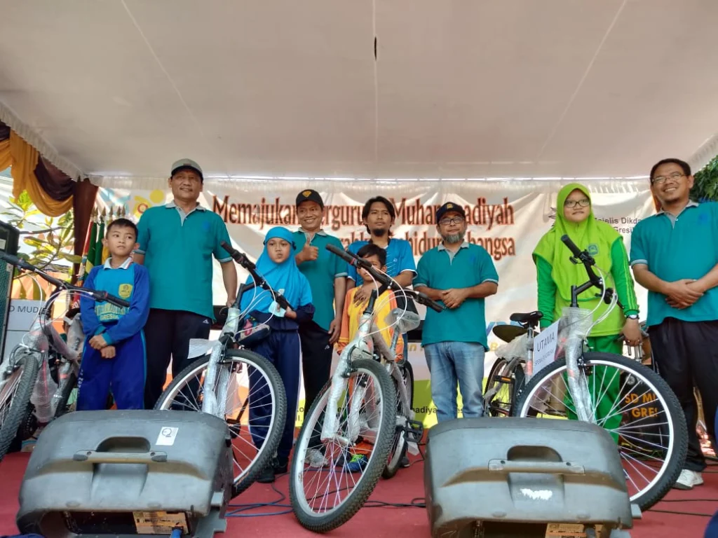 Gebyar Milad Muhammadiyah di Perguruan Ini Bertabur Hadiah Sepeda