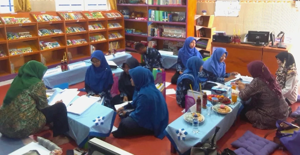 Perpustakaan Taman Ilmu Mimdaka Ikuti Akreditasi, Dikunjungi Dua Asesor Perpusnas