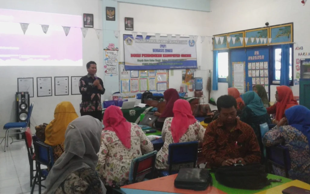 Program PKP Zonasi Manyar: Jangan Jadikan Mengajar sebagai Rutinitas