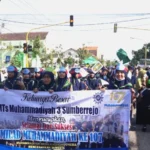 Meriahnya Pawai Taaruf Milad Muhammadiyah di Bojonegoro