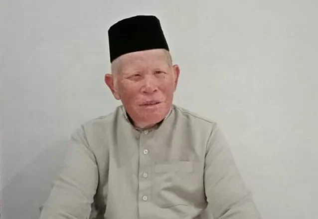 Ternyata Imam Masjid Besar Limbung Keturunan Belanda