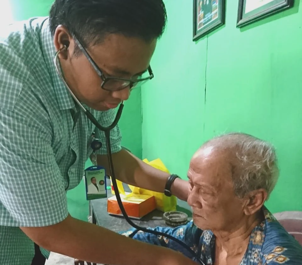 Lazismu Cerme-RSMG Gelar Muhammadiyah Senior Care, Mengobati Para Lansia