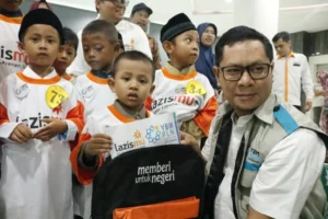 Lazismu KL GKB Gandeng YBM PLN Gresik Adakan Sunat Massal Anak Dhuafa