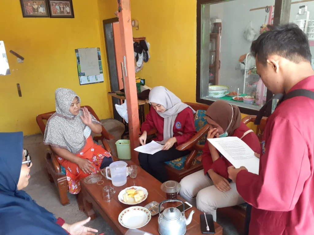 Agar Tak Lebih Paham Budaya Barat dan Korea, Mahasiswa Psikologi Umsida Belajar Budaya Lokal Olehsari