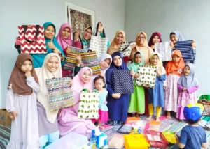 Nasyiah Suci Gelar Mini Workshop Pembuatan Totebag