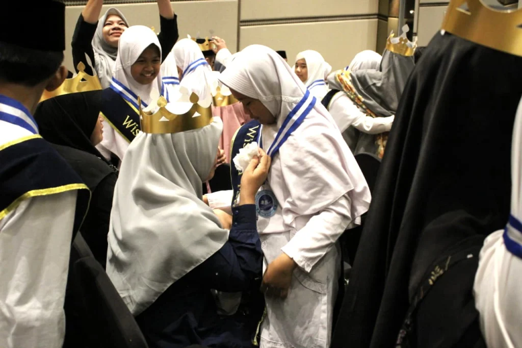 Uji Petik Hafalan dan Penyematan Mahkota Bikin Tegang Dafidh SDMM