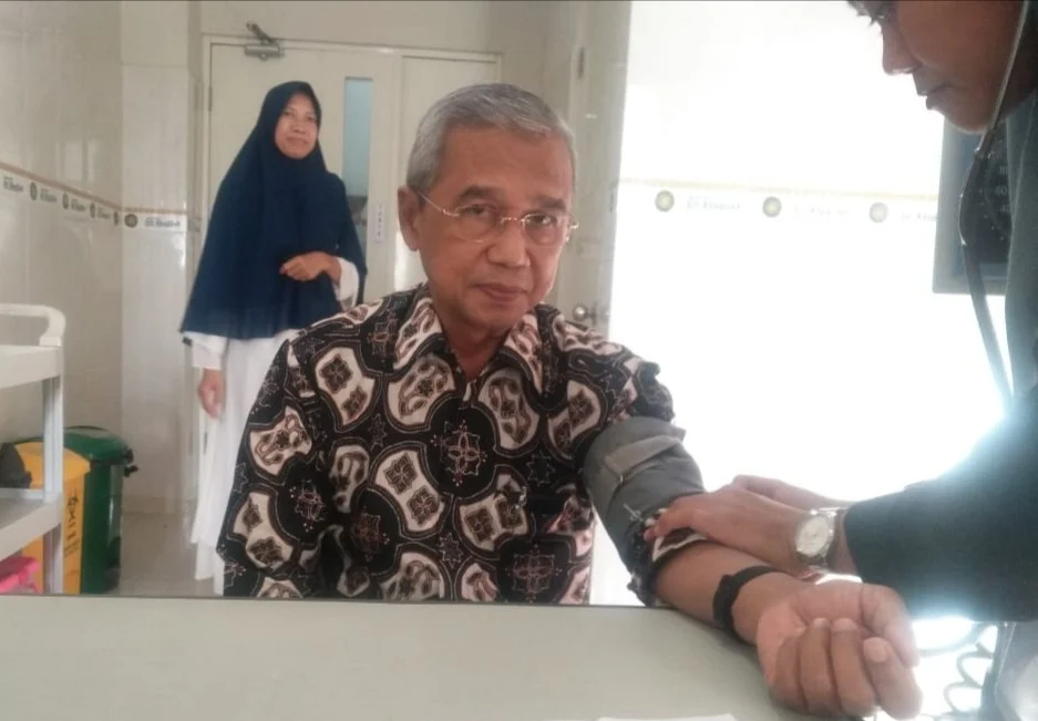 RS Siti Khadijah Lakukan General Check-up Busyro Muqoddas