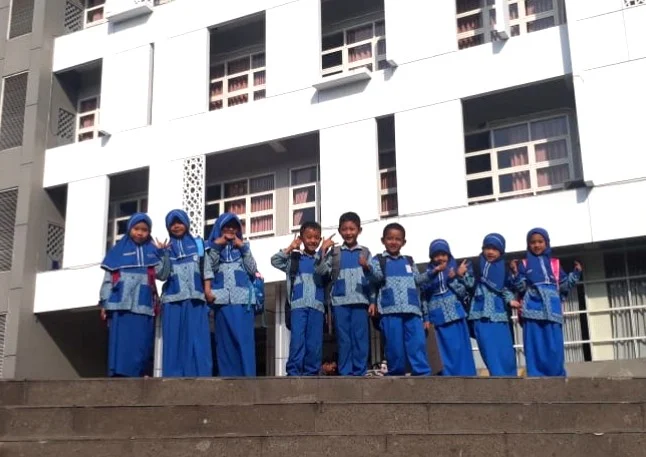 SDI Nurul Iman Loloskan Tiga Siswanya ke Semifinal KMNR