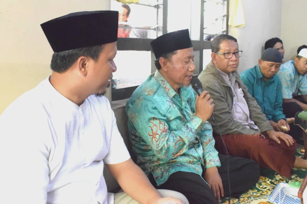 Kunci Sukses Hidup Dunia Akhirat ala KH Ali Mansur Kastam