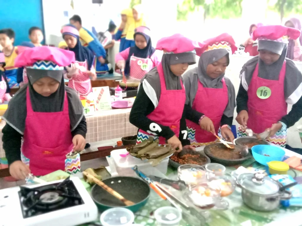 Master Chef Competition ala SDMM, Serunya Itu di Sini