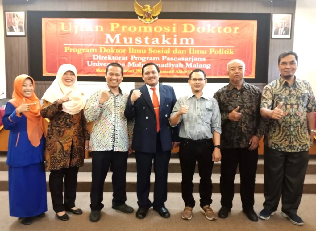 Pengasong Koran Ninja Monjali Itu Kini Jadi Doktor