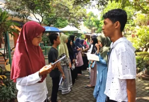 Asyiknya Siswa Spemdalas Belajar di Kampung Inggris