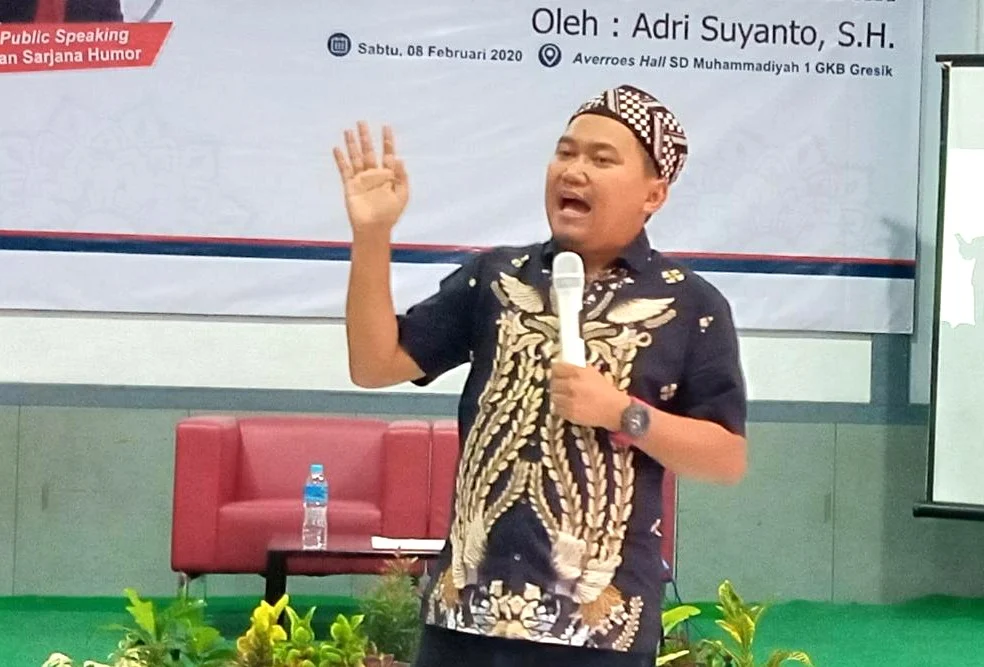 Cara Presentasi yang Baik Bukan Hanya dengan Kata