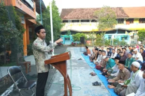 Tak Hanya Taubat, Peduli pun Harus Lebih Cepat