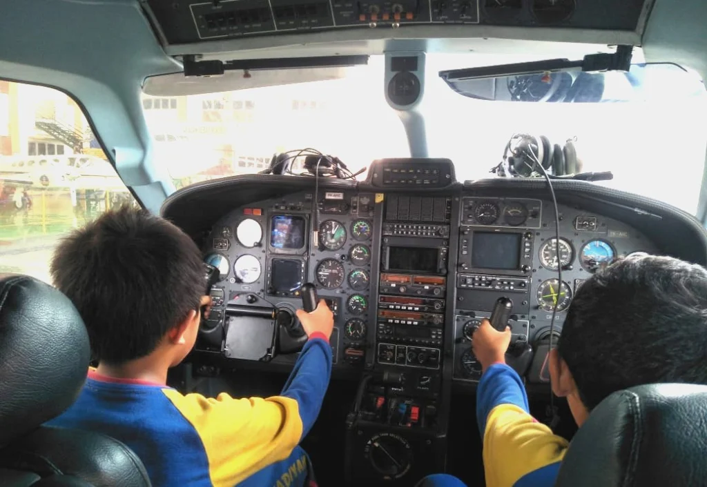 Asyiknya Jadi Traveller Sehari ala Siswa SDMM