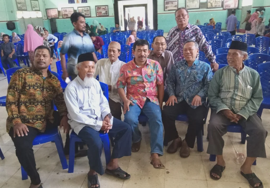 Ustadz Nurhadi, Pengajar Ikhlas Dosis Tinggi Itu Berpulang