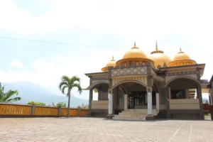 Al-Furqon Bumiaji Batu, Ponpes Tahfidh Bersanad