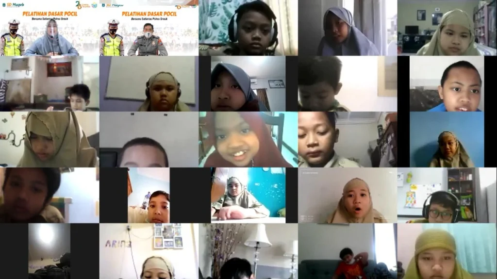 Kecil-Kecil Jadi Polisi di SD Mugeb