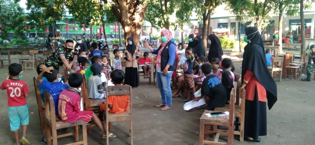 Nasyiah Lembata Dampingi Anak-Anak Penyintas Banjir NTT