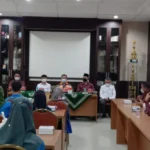 Materi Kuliah Kewirausahaan Dikritik