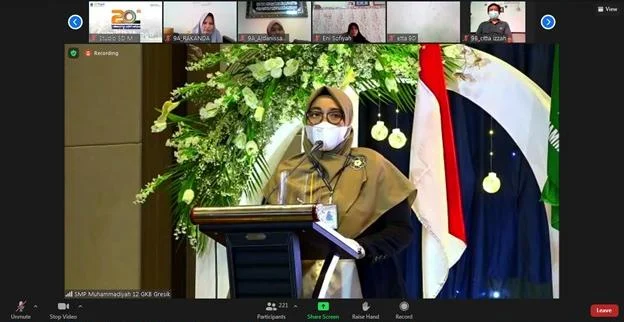 Filosofi Pelaut dan Air Putih untuk Wisudawan Spemdalas