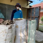 Mahasiswa UMM Sumbang Alat Pengering Sampah Bernilai Ekonomi