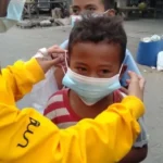 Mahasiswa UMG Bagikan Jamu dan Masker