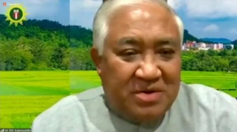 Umat Islam Harus Siap Jadi Orang Asing