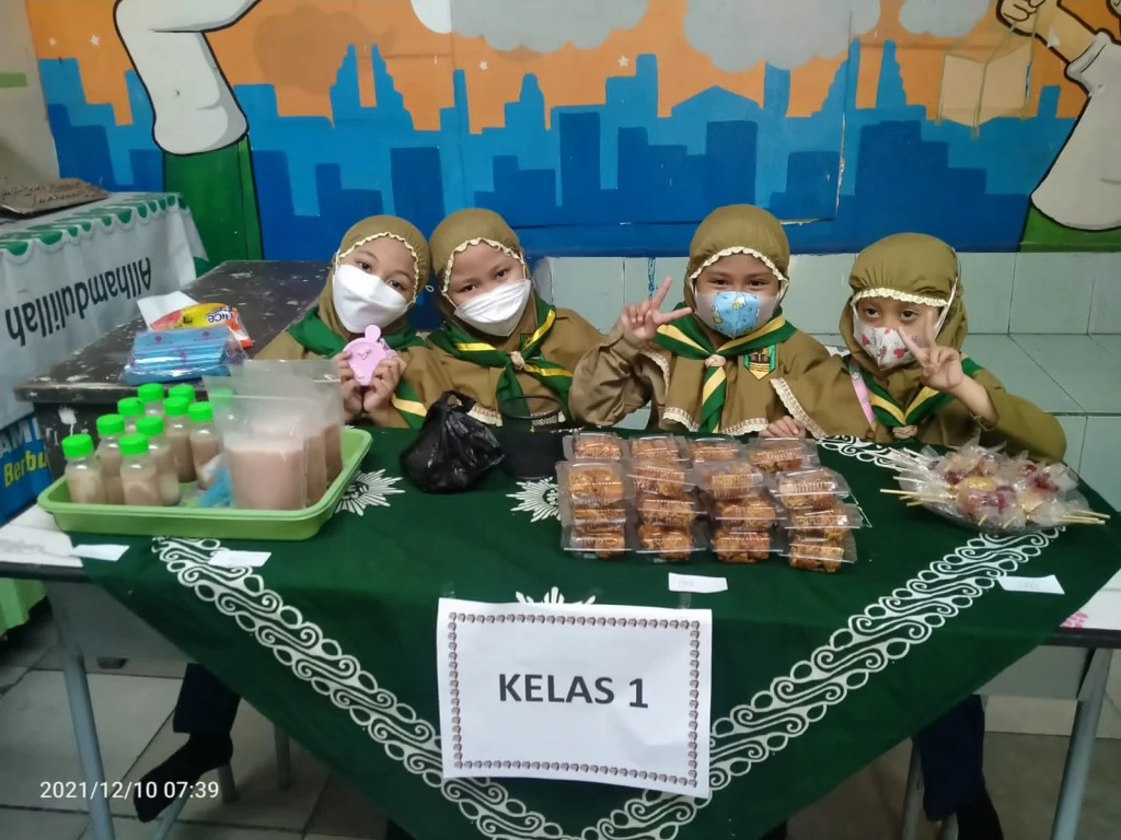 Bazar Masakan Sehat dengan Modal Kecil ala SD Muri