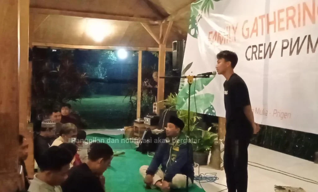 Adab Lebih Tinggi Nilainya daripada Ilmu