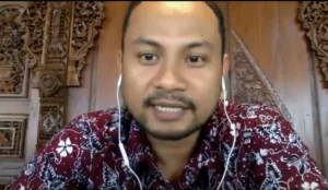 Guru Menulis, Jeneng Dulu Baru Jenang