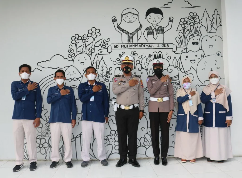 Berlian School-Satlantas Teken Komitmen Bersama Pelopor Keselamatan Berkendara