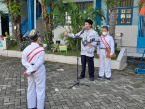 Belajarlah Adab sebelum Ilmu, Pesan bagi Siswa SD Muwri