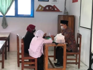 56 Calon Anak Asuh Ikuti Tes di Al-Mizan Lamongan