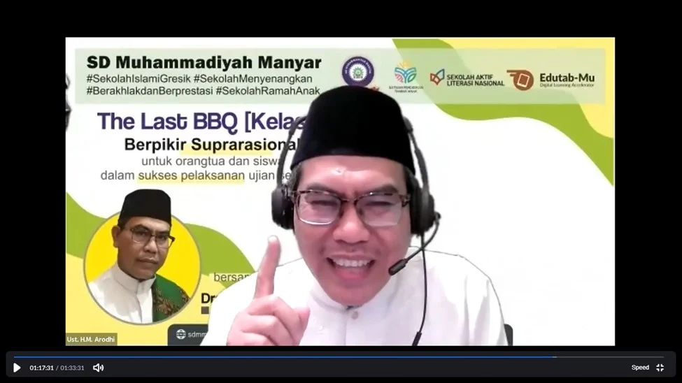 Berkarakter Suprarasional,  Jenderal pun Rajin Shalat