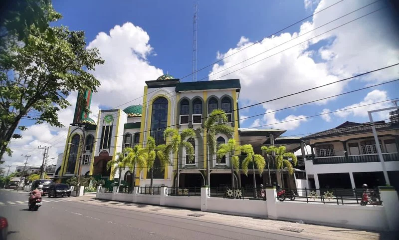 Batal Jadi Gereja, Masjid Ini Tampung 1100 Jamaah Iktikaf