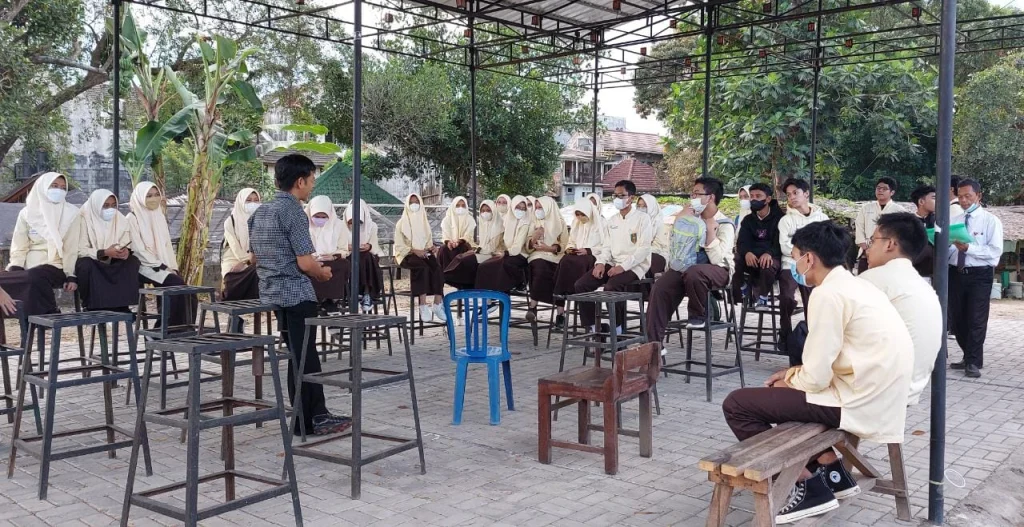 Menjadi Peneliti Muda, Daya Tarik Baru Sekolah Ini