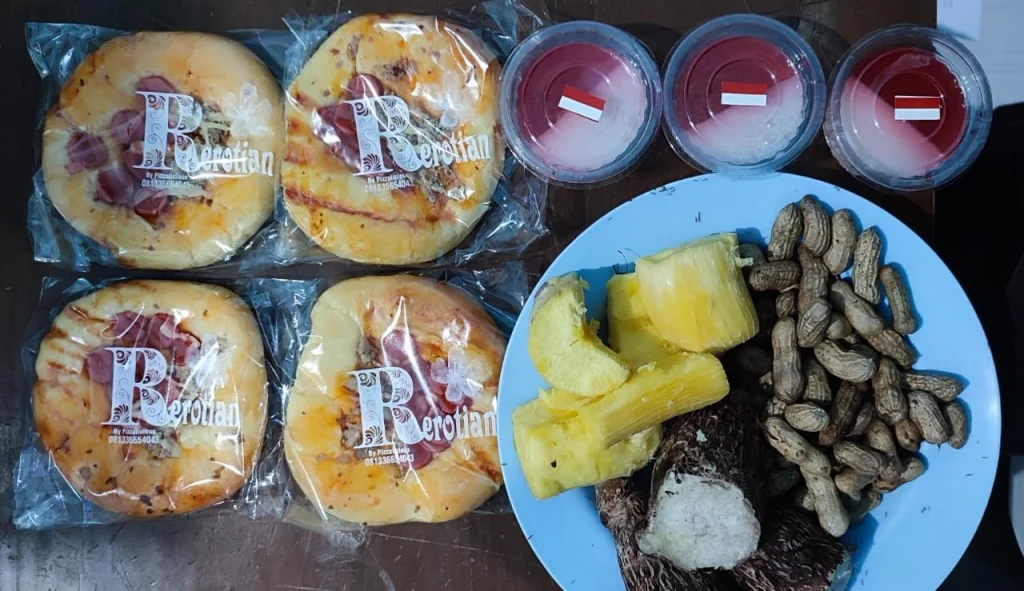 Serba Merah Putih di SD Mudabo, Termasuk Pizza dan Pudding