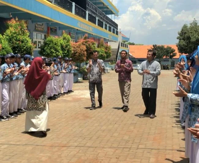 Pondok MBS At-Taqwa, Modal Besar SMP Muhammadiyah 11 Gosari