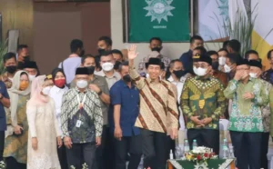 Demi Muhammadiyah, Presiden Rela Pulang Lebih Cepat dari KTT APEC