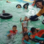 Di Kampung Inggris, Siswa SD Musix Belajar Bahasa Bonus Rekreasi