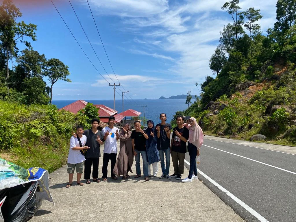 Pantai Tanah Minang yang Merindukan
